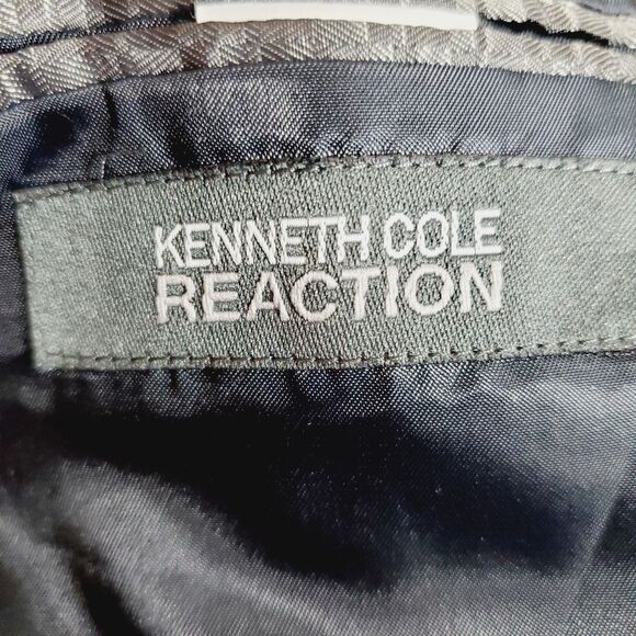 Kenneth Cole Reaction Navy Blazer Size 46R - Picture 5 of 6